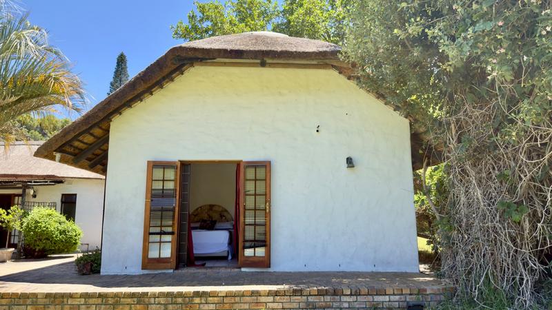 9 Bedroom Property for Sale in Hout Bay Western Cape